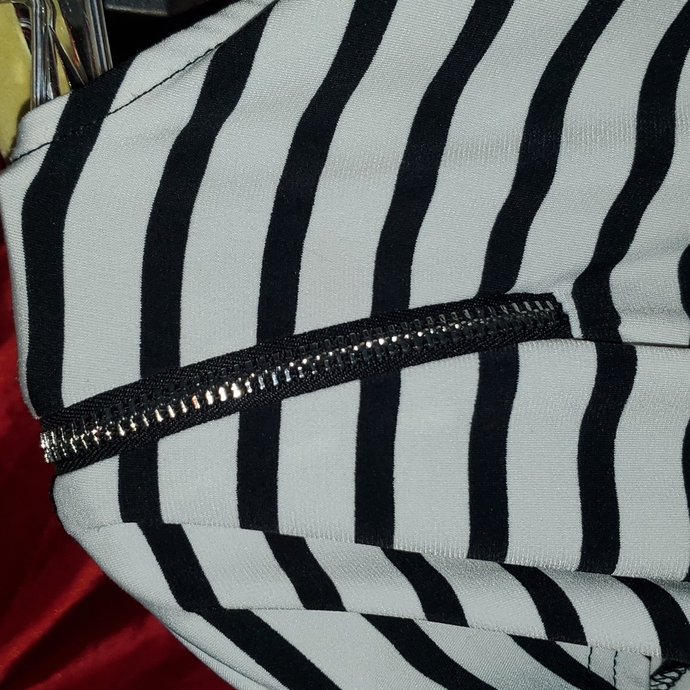 Blouse - Picture 4 of 4